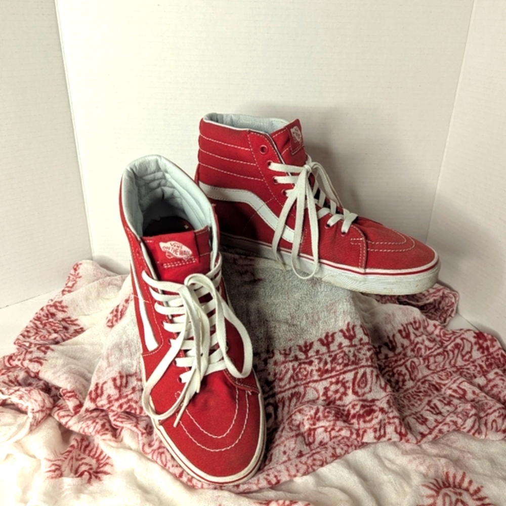 Vans Off The Wall Old Skool 721356 Red & White Hi Top Sneakers, Size 9Men's - Picture 3 of 12